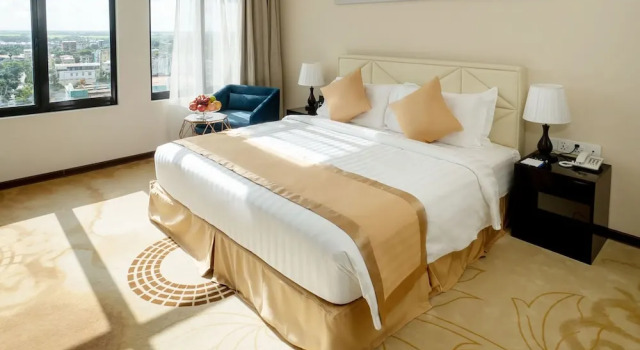 Номер Superior Hotel Sanchaung