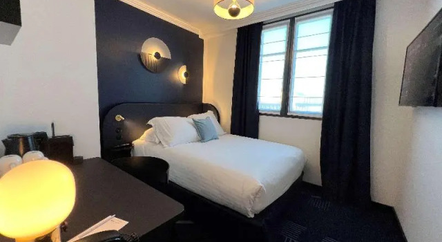 Двухместный номер Economy с балконом Best Western Plus Crystal, Hotel,Bar & Spa