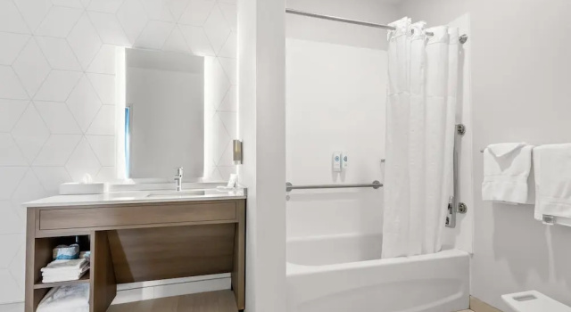 Номер Standard Comfort Inn & Suites at Sanford Sports Complex
