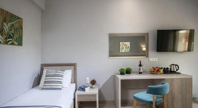 Трёхместный номер Superior с видом на море Saint George Gournes Bay "by Checkin" Adults Only