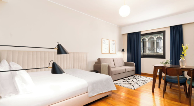 Limehome Lisbon Eca de Queiroz