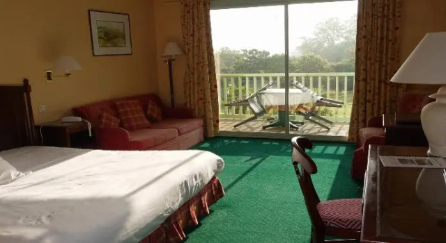 Номер Standard Logis Hôtels- Hôtel et Restaurant Domaine de Fompeyre