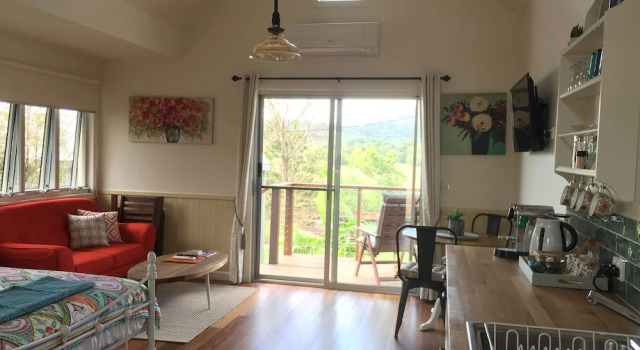 Eumundi Gridley Homestead B&B, Rezervați Bed and Breakfast Eumundi Noosa Hinterland