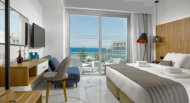 Двухместный номер Superior с видом на море The Blue Ivy Hotel & Suites