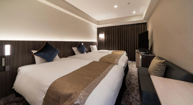 Трёхместный номер DEL style Osaka-Shinsaibashi by Daiwa Roynet Hotel