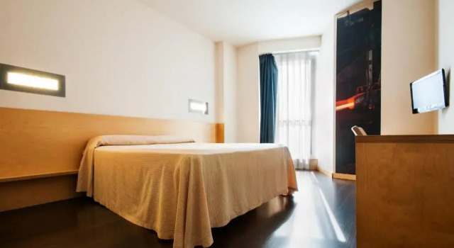 Standard Double room Gobeo Park