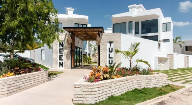Neem 21 NILAY, Elegant Apartment 10 min from the Beach