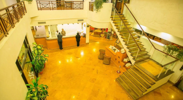 Shangri-La Village Resort, Забронировать Курортный отель Покхара провинция Гандаки-Прадеш