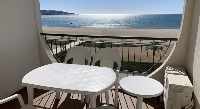 Апартаменты c 1 комнатой с видом на море Apartamento Inmobahia - BI - 94