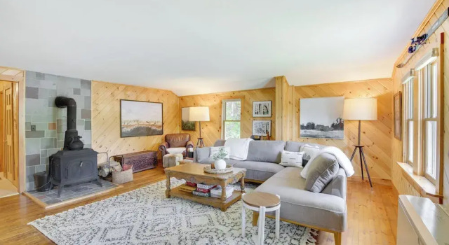 Коттедж Gorgeous Sunday River Cabin w/ Saltwater Hot Tub!