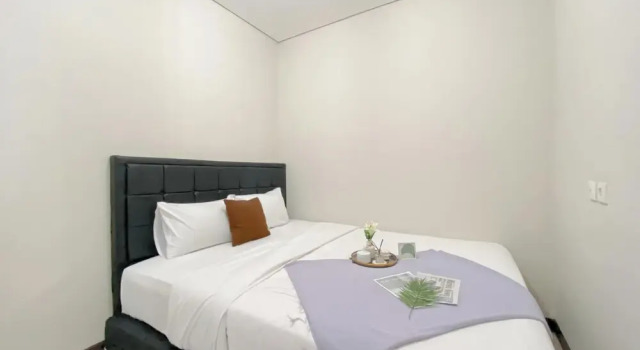 Brand New and Homey 2BR Apartment at Nifarro Park, Book Apartment Jakarta Jakarta Province