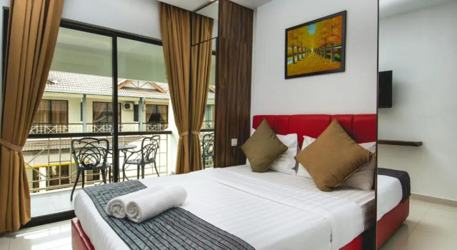 Номер Standard с видом на бассейн Alia Residence Business Resort