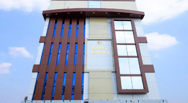 Mohan residency, Забронировать Отель Отели штата Карнатаки с парковкой, Парковка