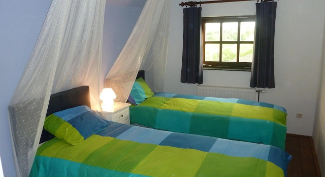 Five-bedroom Holiday Home in Somme-leuze