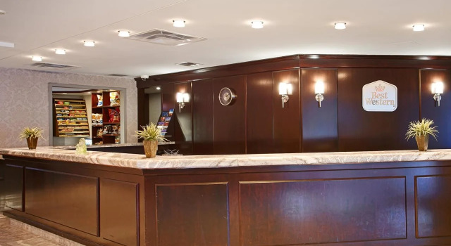 Best Western Plus Ottawa Downtown Suites, Varaa Hotelli Ottawa 