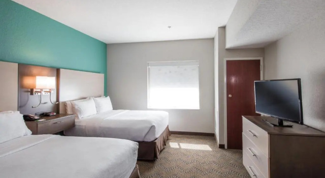 Двухместный люкс Holiday Inn & Suites Lake City by IHG