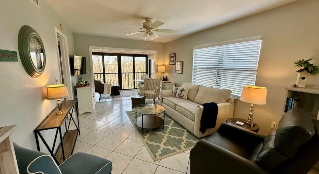Апартаменты Sandy Beach 326 in Fort Myers Beach