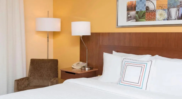 Номер Standard Fairfield Inn and Suites by Marriott Chicago St. Charles