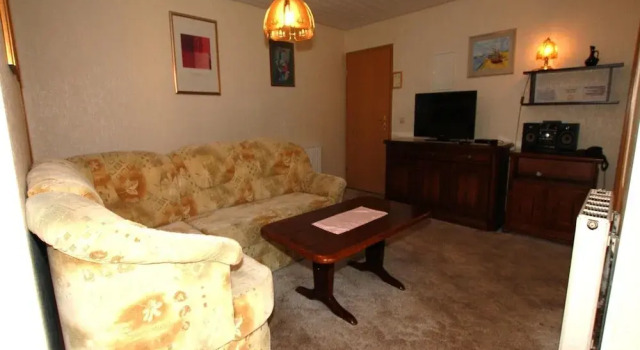 Апартаменты Schone Ferienwohnung Mit Terrasse Altenberg