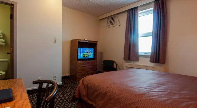 Номер Economy Travelodge by Wyndham Winnipeg Airport West