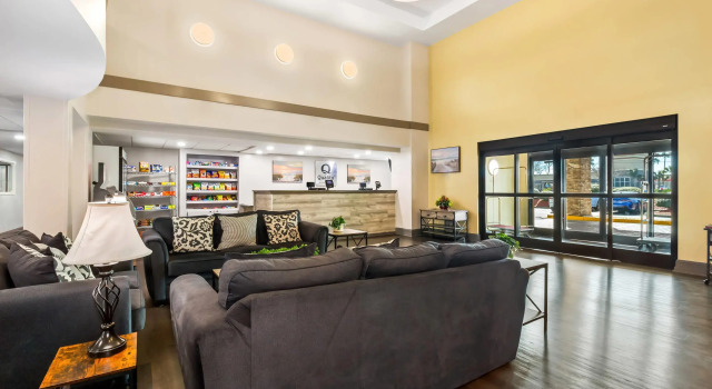 Quality Inn & Suites North Myrtle Beach, Забронировать Отель Норт-Миртл-Бич Миртл-Бич
