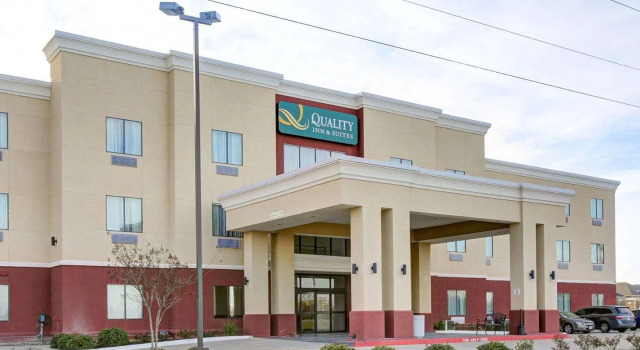 Номер Standard Quality Inn & Suites Bryan-College Station