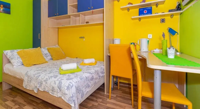 Апартаменты Studio Apartment With Swimming Pool & Sea View