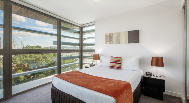 Evolution Apartments, Забронировать Апартаменты/квартира СПА-отели Брисбна, рядом с Queensland Treasury Corporation, SPA-услуги