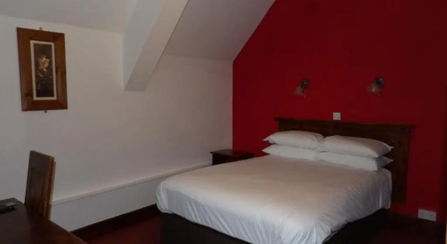 Двухместный номер Superior The Bull Hotel