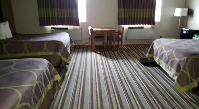 Трёхместный семейный номер Standard Watseka 24 Inn & Suites