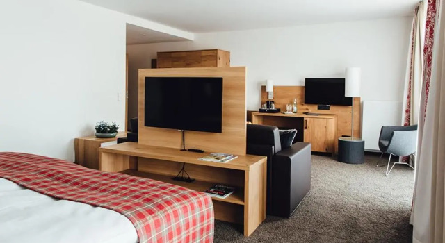Одноместный полулюкс Hotel Edita