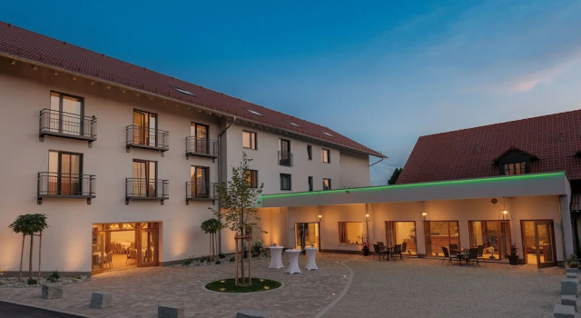 Gasthaus Forster am See - Eching bei Landshut, Prenota Hotel Hotel a Bassa Baviera con colazione, Colazione