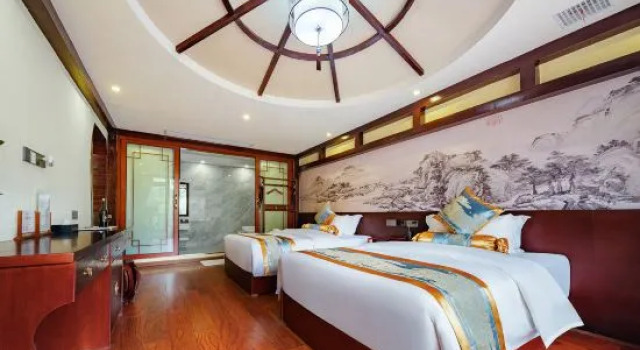 Люкс Premium Guanshan Garden Ancient Chinese Holiday Inn Zhangjiajie National Forest Park Branch