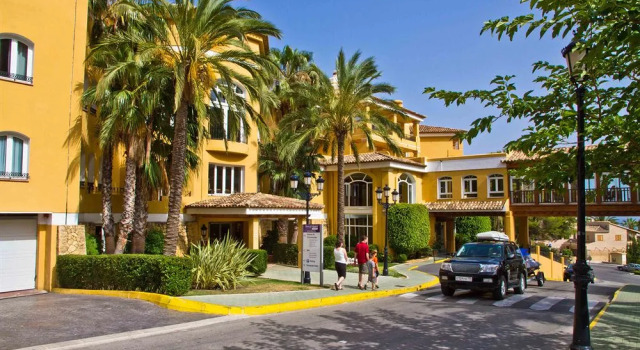 Marconfort Altea Hills, Забронировать Отель Отели Альтеа с завтраком, рядом с Русская православная церковь Св. Архангела Михаила в Альтее, Завтраки