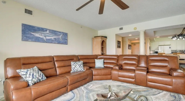 Barefoot Resort Condo ~ 2 Mi to Beach Access!, Забронировать Курортный отель Курортные отели Миртл-Бич, рядом с Концертный зал House of Blues Myrtle Beach, Курортный отель