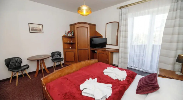 Двухместный номер Standard с балконом и с видом на сад Schlosshotel Marienbad