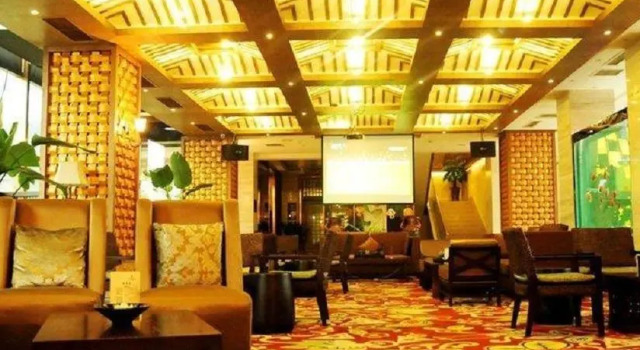 中堰国际酒店（都江堰高铁站店）, Prenota Hotel Hotel SPA a Chengdu, SPA