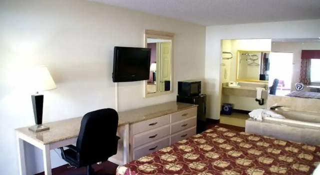 Люкс Deluxe Crystal Inn and Suites