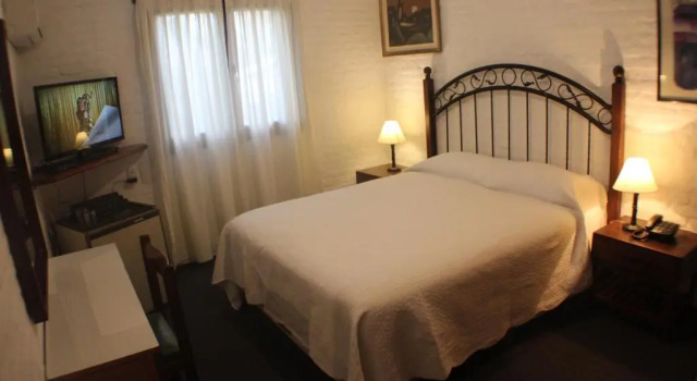 Одноместный номер Standard Hotel Camelot