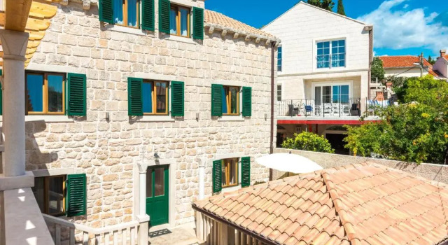 Апартаменты Apartments Villa Kulish