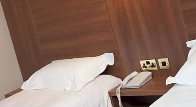 Номер Standard Adair Arms Hotel