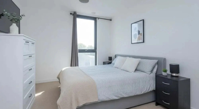 2-bedroom Bermondsey Apartment