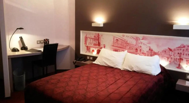 Двухместный номер Standard Hôtel de La Cloche
