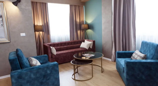 Полулюкс VH Premier AS Tirana Hotel