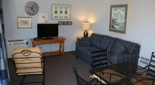 Двухместный люкс Boundary Waters Resort & Marina