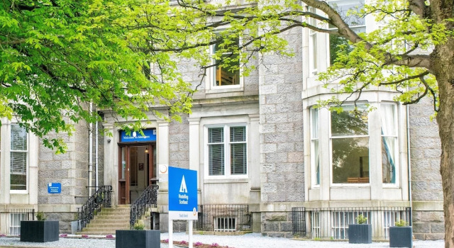 Aberdeen Youth Hostel, Забронировать Хостел Абердин Aberdeenshire, рядом с Westburn Children's Tennis Club