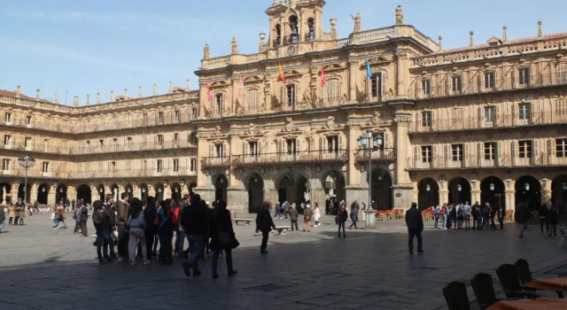 Los Angeles Plaza, Забронировать Отель Недорогие отели Саламанки, рядом с Cueva de Salamanca, недорого