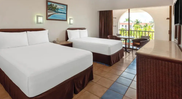 Двухместный номер Standard с балконом и с видом на сад Cozumel Hotel & Resort