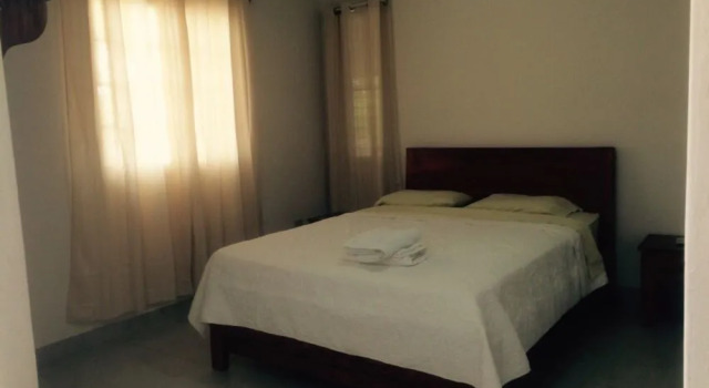 Casa Loma, Boek Hotel Pedasí Town 