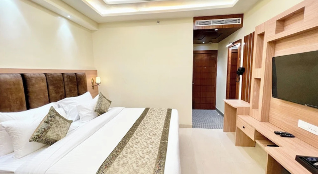 Одноместный номер Deluxe Hotel Mantavya - Varanasi near Temple